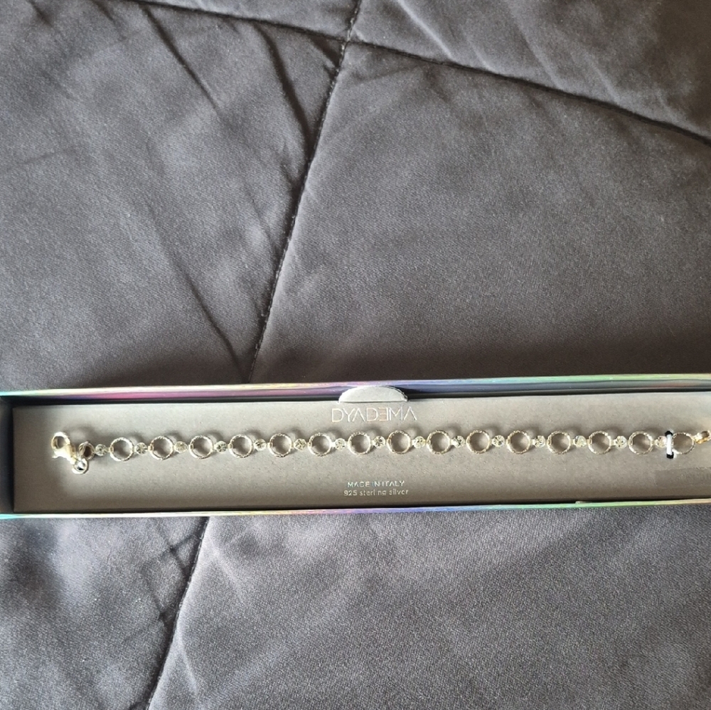 Dyadema Silver Bracelet with Crystal Accents